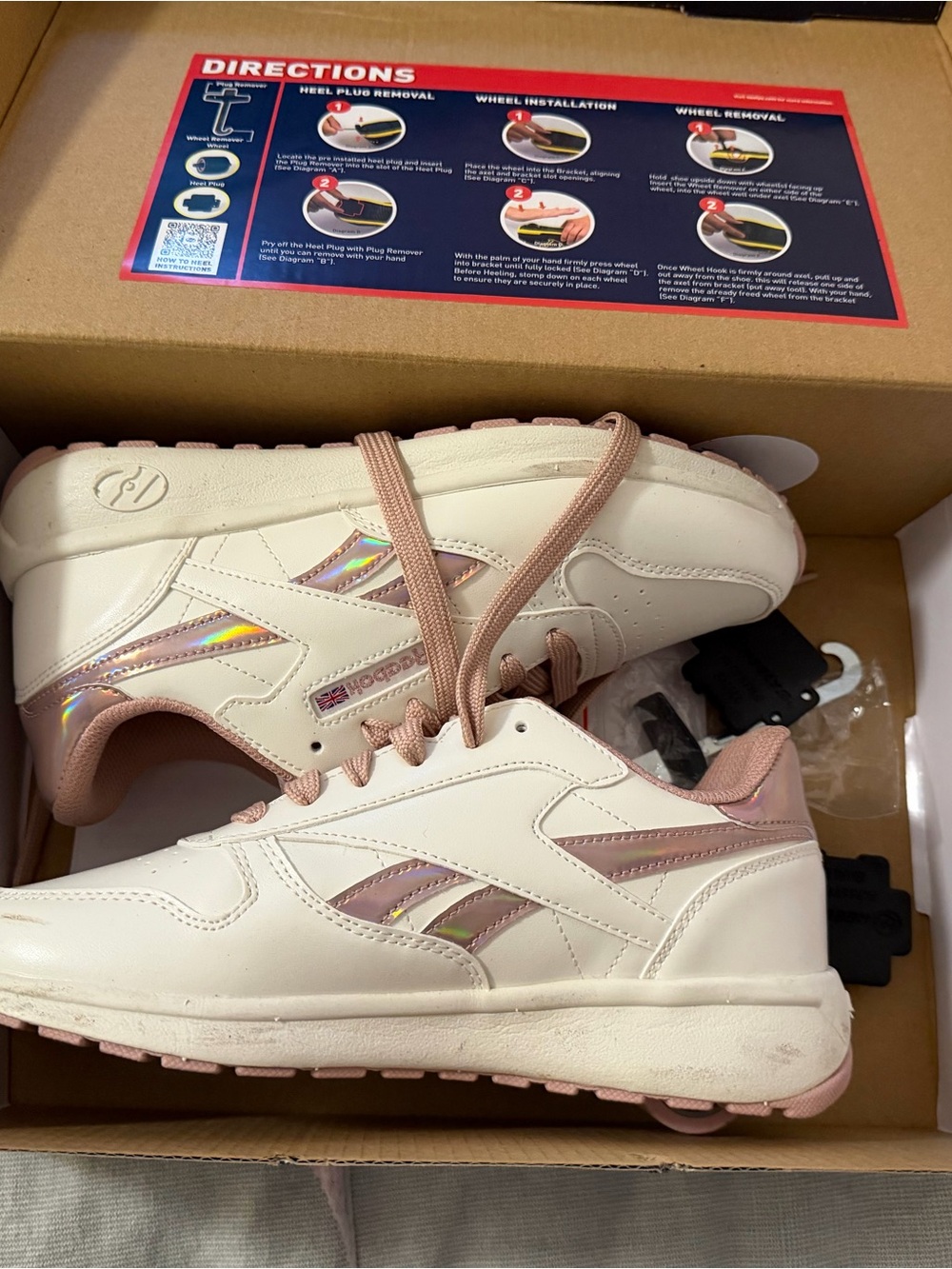Reebok Kids Sneakers in Cream with Rose Gold Accents